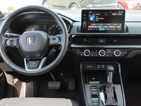 Used 2023 Honda CR-V Sport Touring image 12