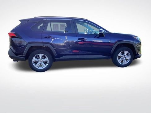 Used 2025 Toyota RAV4 XLE image 10