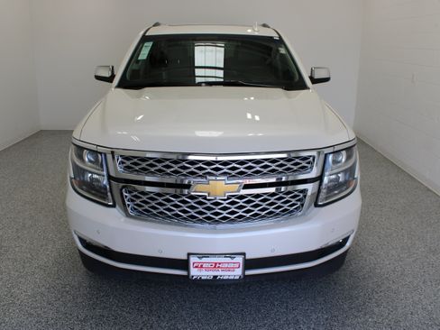 Used 2015 Chevrolet Tahoe LTZ RWD image 3