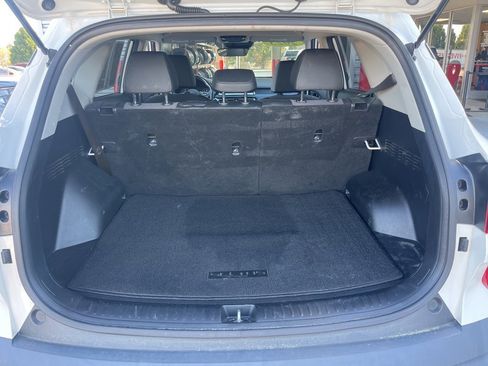 Used 2023 Kia Seltos S image 27