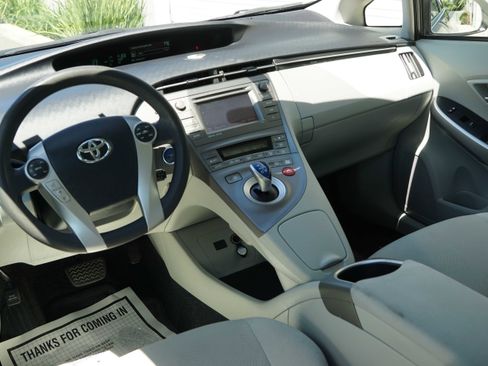 Used 2013 Toyota Prius Three FWD image 28