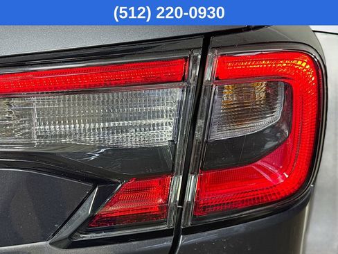 Used 2025 Subaru Outback Onyx Edition image 33