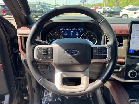 Certified 2024 Ford Expedition Limited AWD/4WD image 22