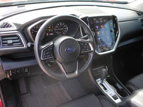 Used 2024 Subaru Ascent Premium w/ Convenience Package image 11