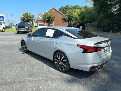 Used 2021 Nissan Altima 2.5 SR image 8