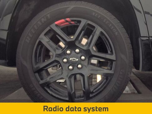 Used 2023 Chevrolet Traverse Premier w/ Redline Edition FWD image 11
