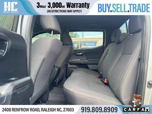 Used 2019 Toyota Tacoma TRD Sport w/ Technology Package image 16