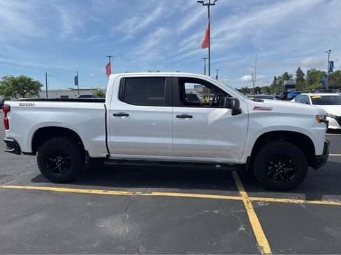 Used 2021 Chevrolet Silverado 1500 LT Trail Boss w/ Convenience Package II AWD/4WD image 14