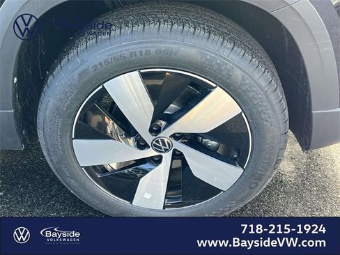 New 2026 Volkswagen Taos S image 8