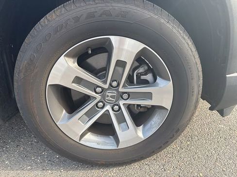 Used 2024 Honda Pilot EX-L image 7