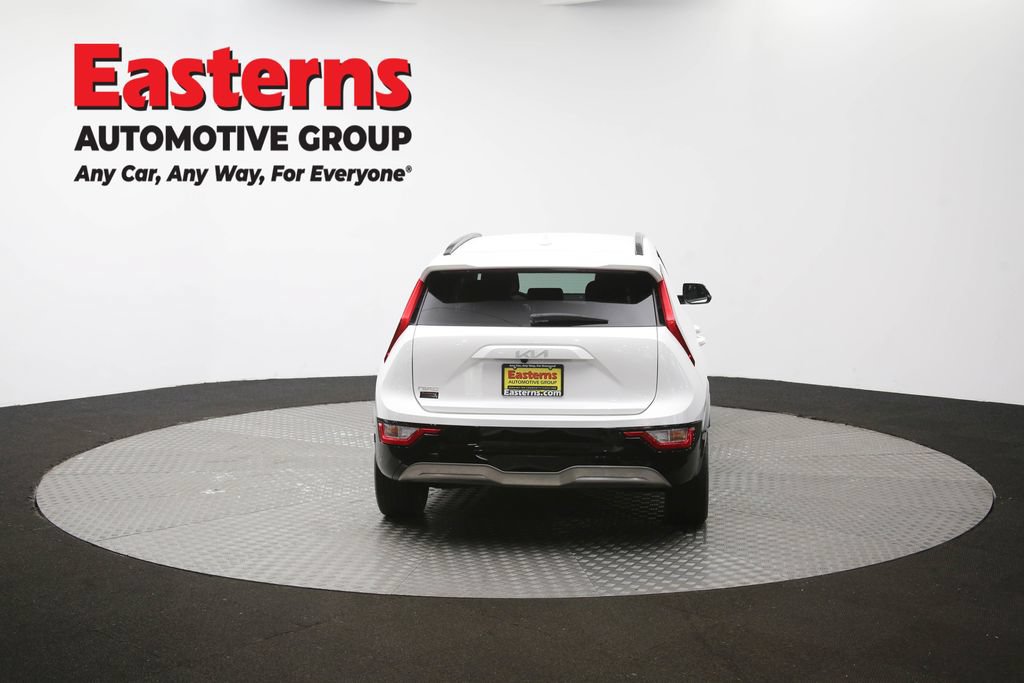 Used 2023 Kia Niro Wind w/ Wind Preserve Package FWD image 37