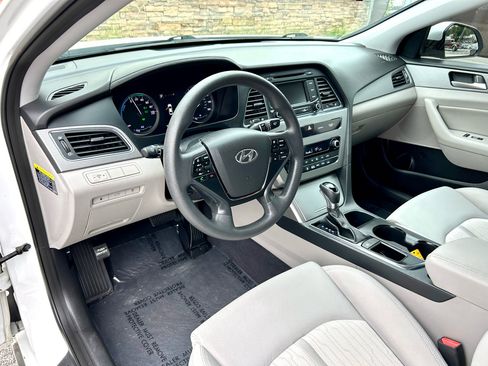 Used 2016 Hyundai Sonata SE image 10