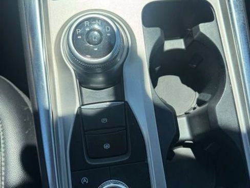 Used 2023 Ford Explorer Limited w/ Equipment Group 301A AWD/4WD image 24