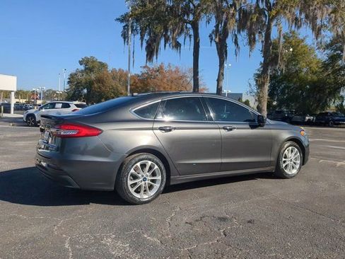 Used 2019 Ford Fusion Energi Titanium image 4