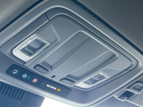 Used 2024 GMC Sierra 1500 SLT image 24