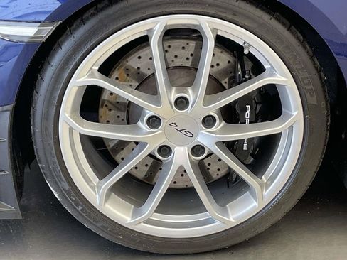 Certified 2022 Porsche 718 Cayman GT4 RWD image 11
