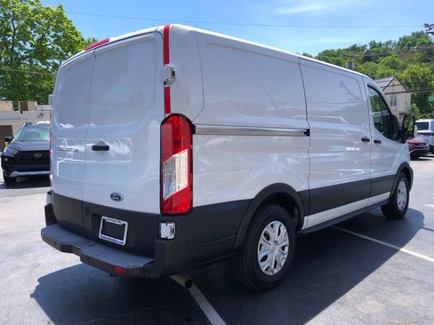 Used 2022 Ford Transit 150 Low Roof w/ Exterior Upgrade Package RWD image 7