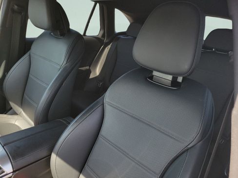 Certified 2024 Mercedes-Benz GLC 300 4MATIC image 18