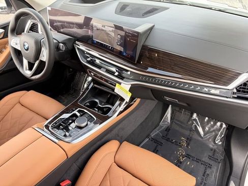 New 2026 BMW X7 xDrive40i AWD/4WD image 12