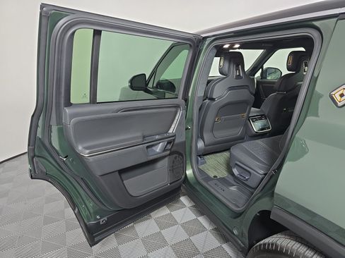 Used 2022 Rivian R1S Launch Edition AWD/4WD image 17