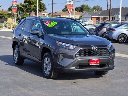 Used 2025 Toyota RAV4 XLE FWD image 3