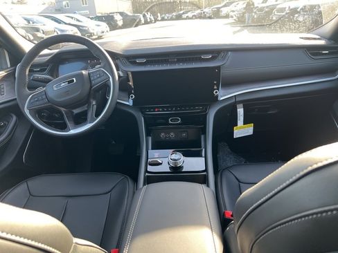 New 2026 Jeep Grand Cherokee Limited image 15