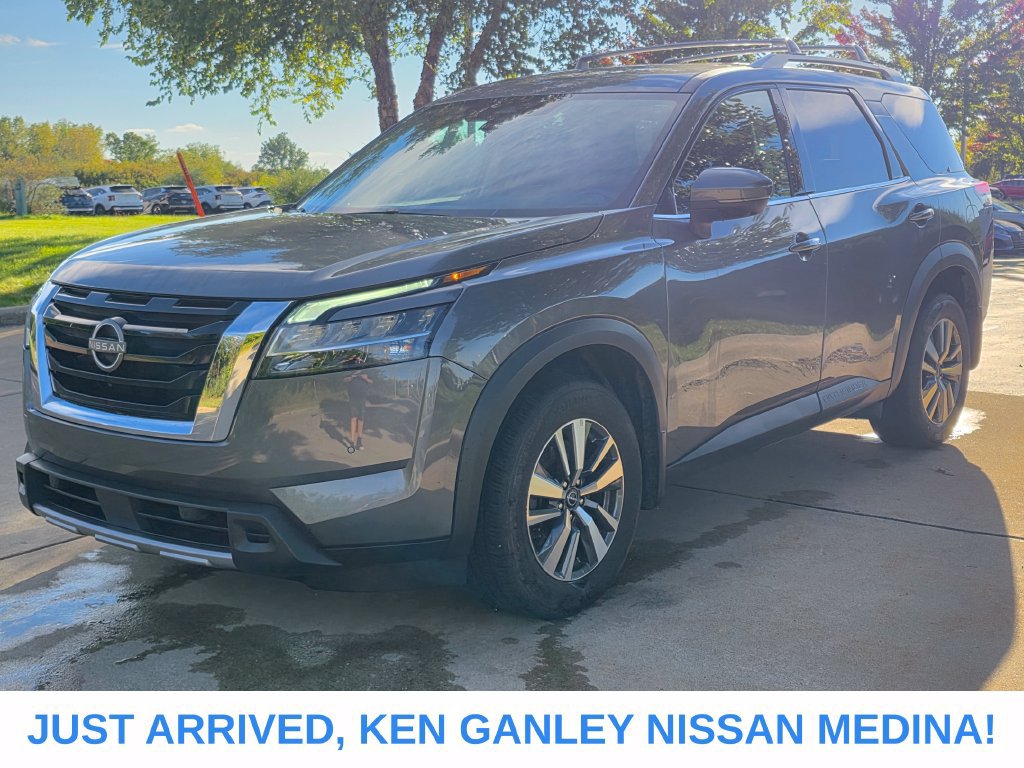 Certified 2024 Nissan Pathfinder SL AWD/4WD image 7