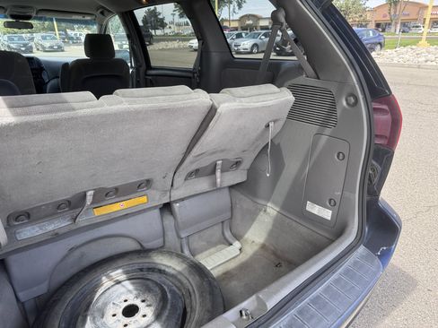 Used 2004 Toyota Sienna CE FWD image 56