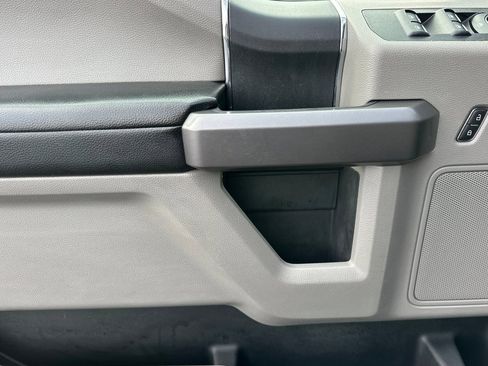 Used 2020 Ford F150 XLT w/ Max Trailer Tow Package image 11