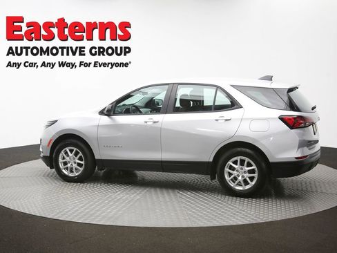 Used 2022 Chevrolet Equinox LS image 62