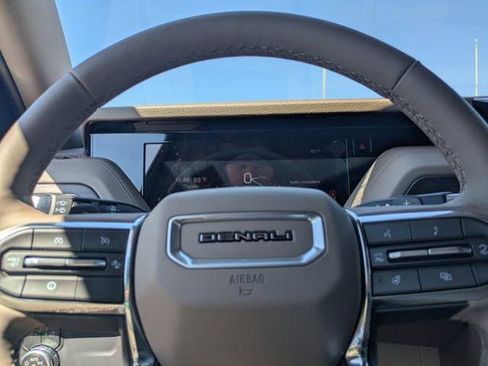 New 2026 GMC Yukon XL Denali w/ Sun & Power Step Package RWD image 34