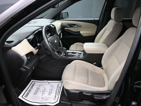 Used 2023 Chevrolet Traverse LS w/ LPO, Floor Liner Package image 11