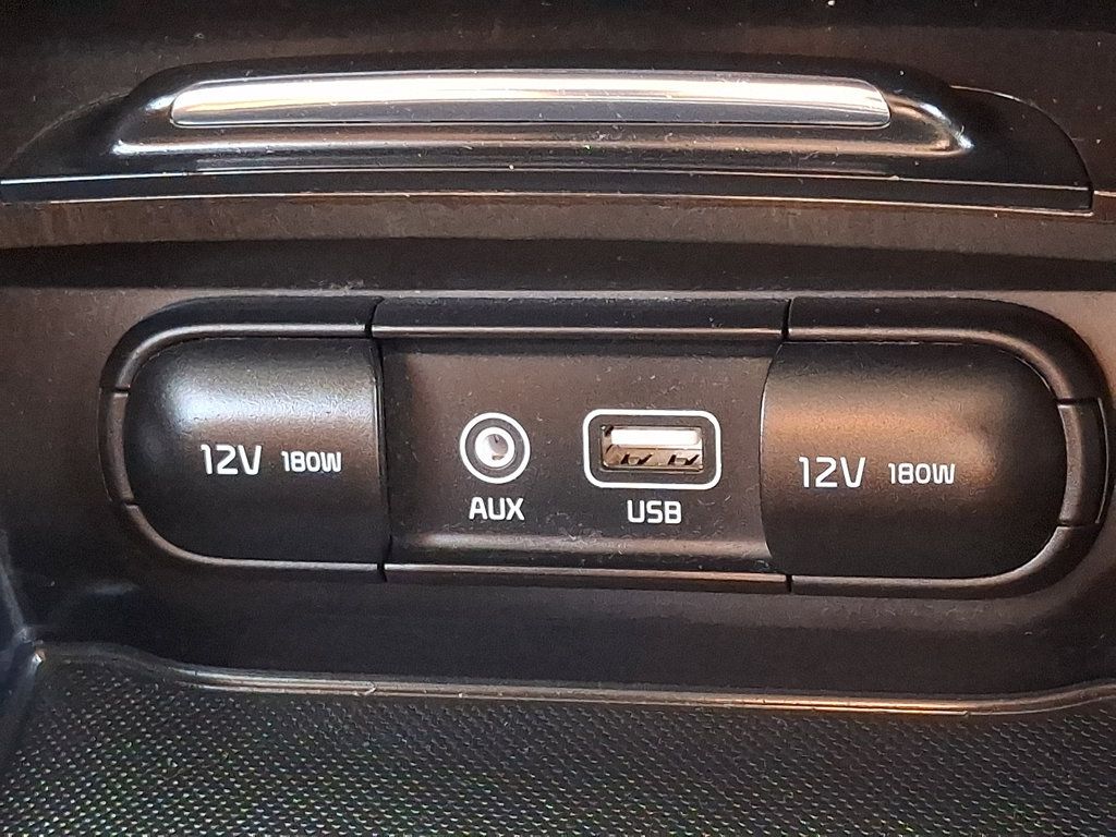 Used 2018 Kia Optima EX w/ Premium Package FWD image 26