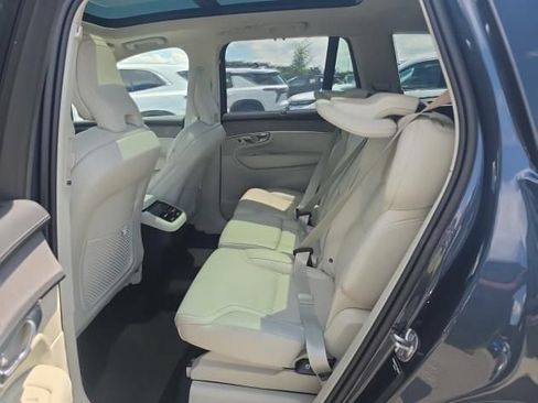 Used 2026 Volvo XC90 B6 Ultra AWD/4WD image 5