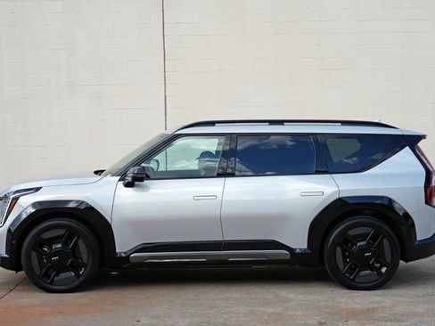 Used 2026 Kia EV9 GT-Line AWD/4WD image 58