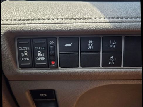 Used 2018 Honda Odyssey EX-L image 26