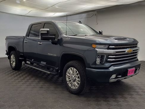 Used 2020 Chevrolet Silverado 2500 High Country AWD/4WD image 7