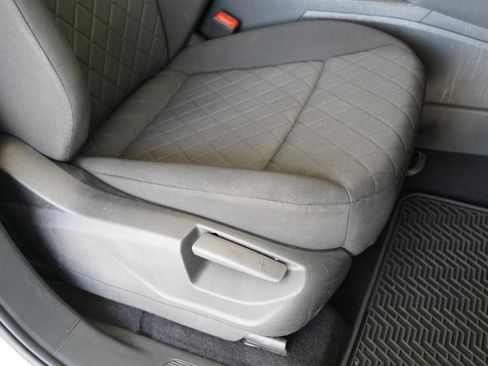 Used 2021 Volkswagen Atlas S FWD image 30