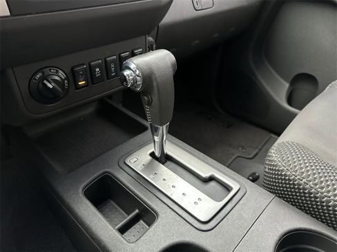 Used 2019 Nissan Frontier PRO-4X image 20