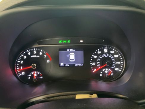 Used 2021 Kia Soul EX image 9