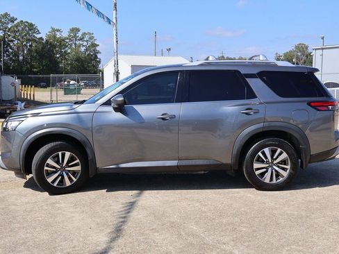 Used 2023 Nissan Pathfinder SL image 24