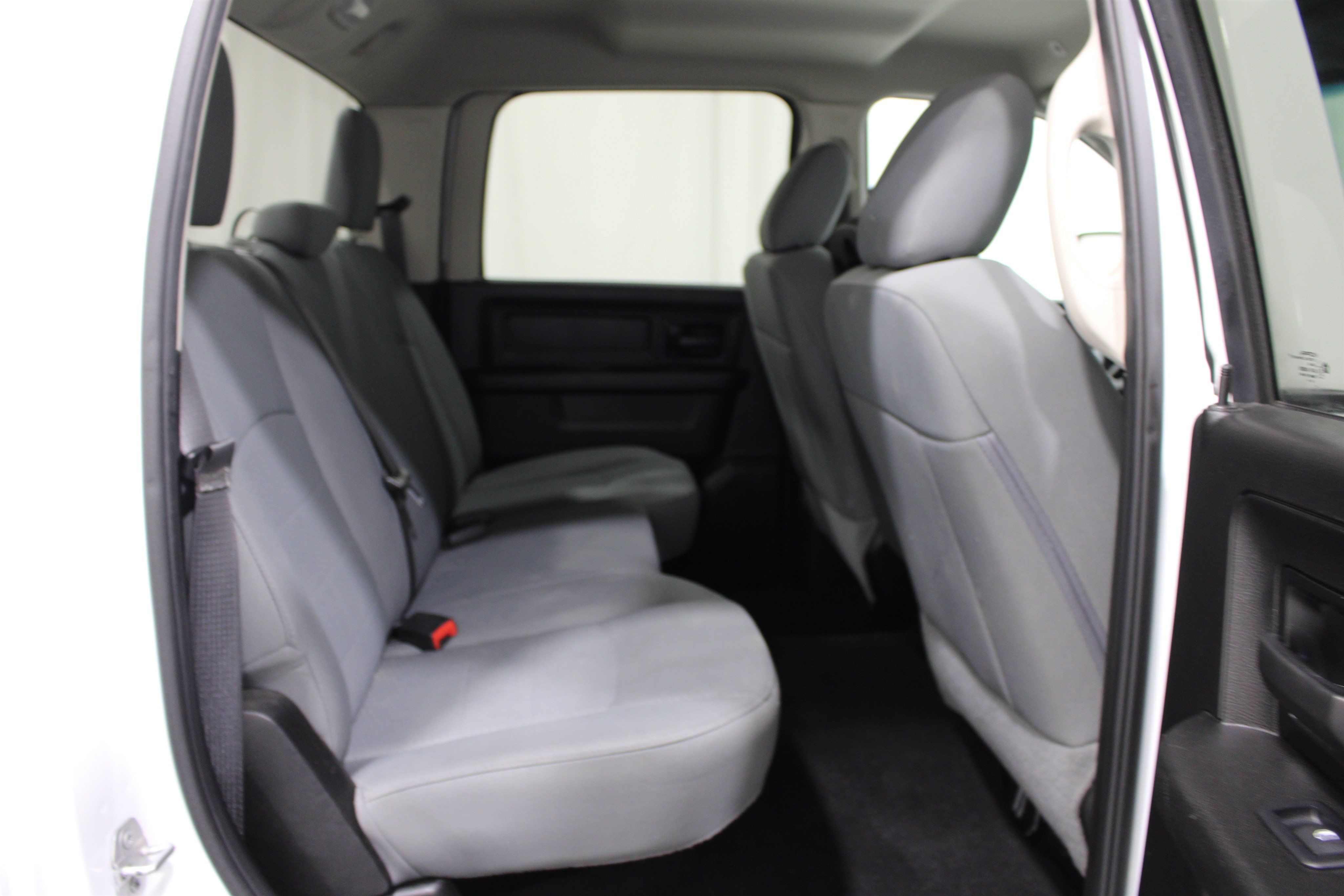 Used 2018 RAM 2500 Tradesman w/ Chrome Appearance Group AWD/4WD image 21