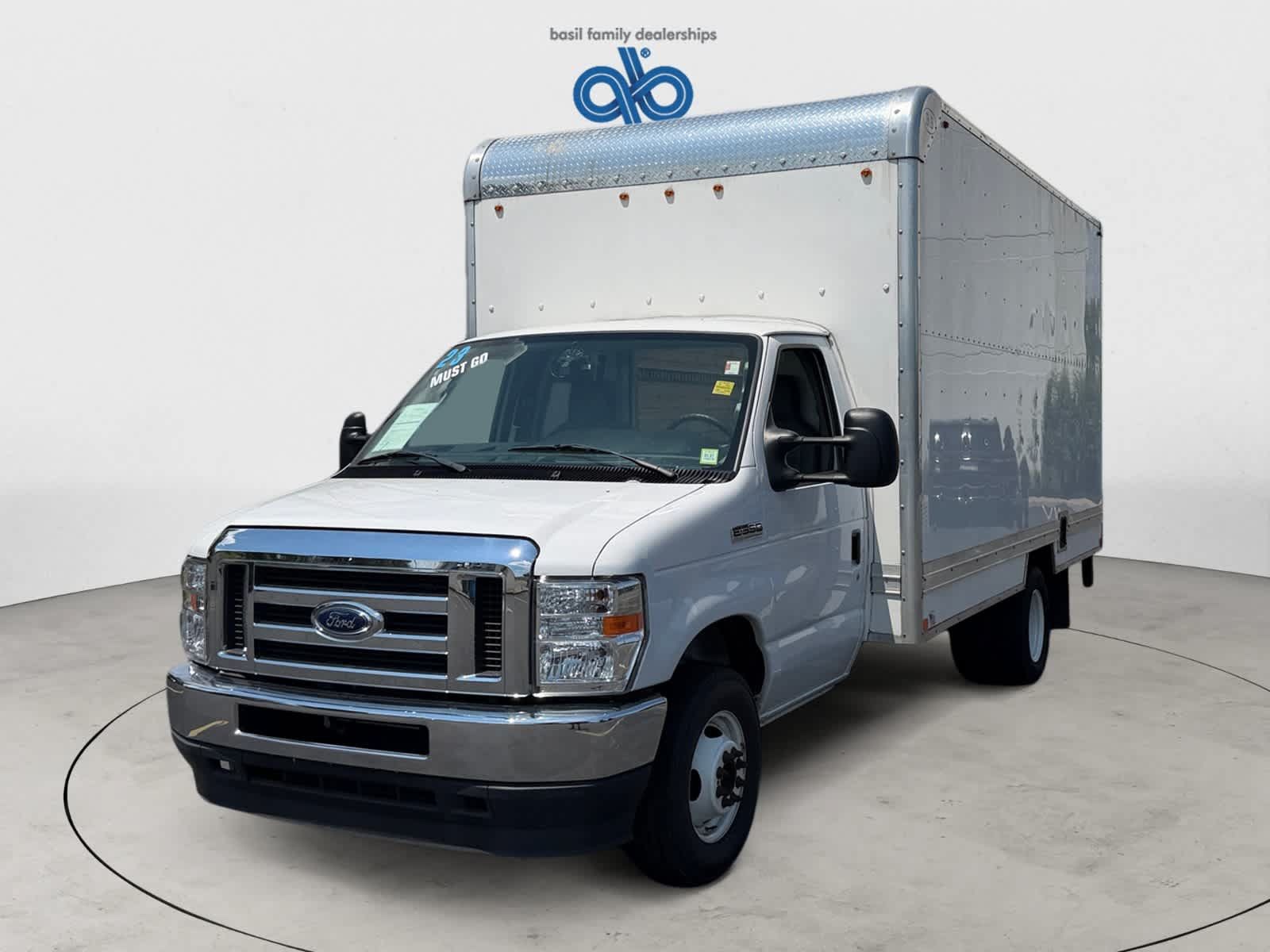Used 2023 Ford E-350 and Econoline 350 Super Duty w/ Power Windows & Locks Group RWD image 2