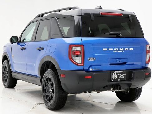 Used 2025 Ford Bronco Sport Badlands AWD/4WD image 7
