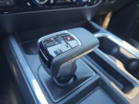 Used 2024 Chevrolet Silverado 1500 LTZ image 15