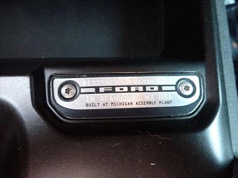 Used 2023 Ford Bronco Badlands w/ Sasquatch Package image 21