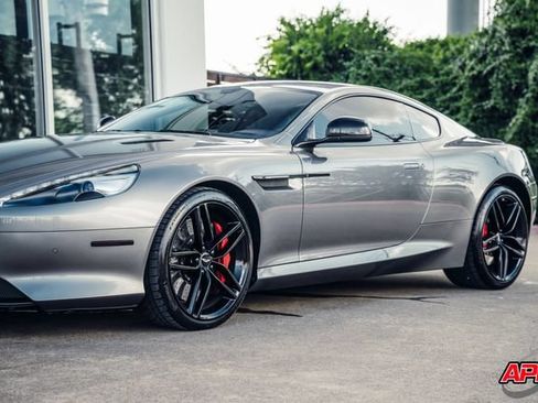 Used 2014 Aston Martin DB9 Coupe RWD image 58