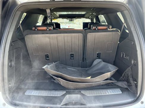 Certified 2023 GMC Yukon Denali Ultimate image 30