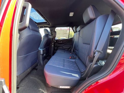 New 2026 Toyota 4Runner 4WD image 14