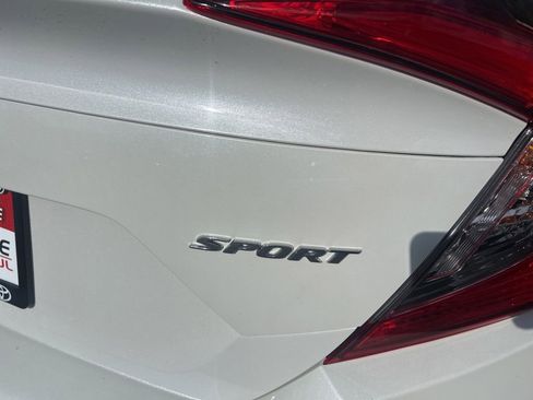 Used 2021 Honda Civic Sport image 14